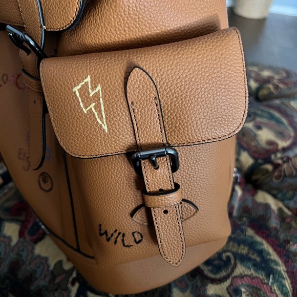 Authentic Coach Large Backpack. Perfect for school and travel! - Picture 5 of 9